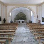 S jedinečným skleněnými oltářem